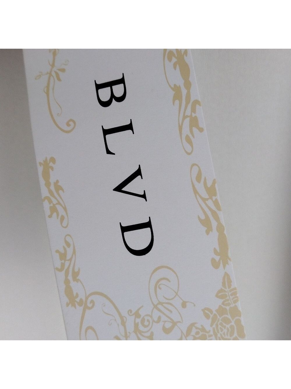BLVD White Two Button Keyhole Jewel Embellished Collar Sleeveless High Low Top - Picture 4 of 13